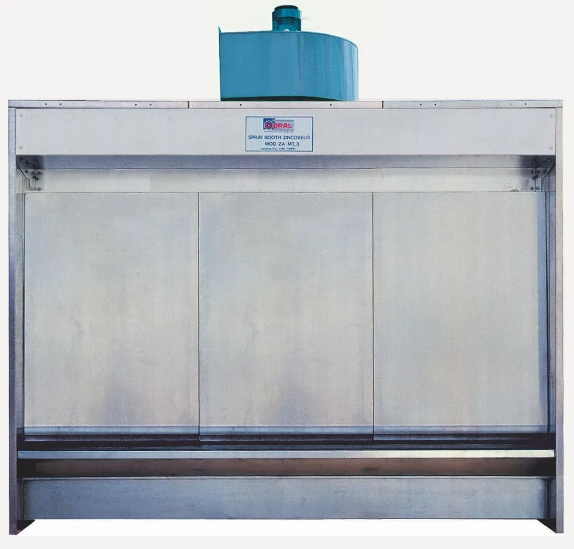 Cabina de pintura con pared aspirante con cortina de agua