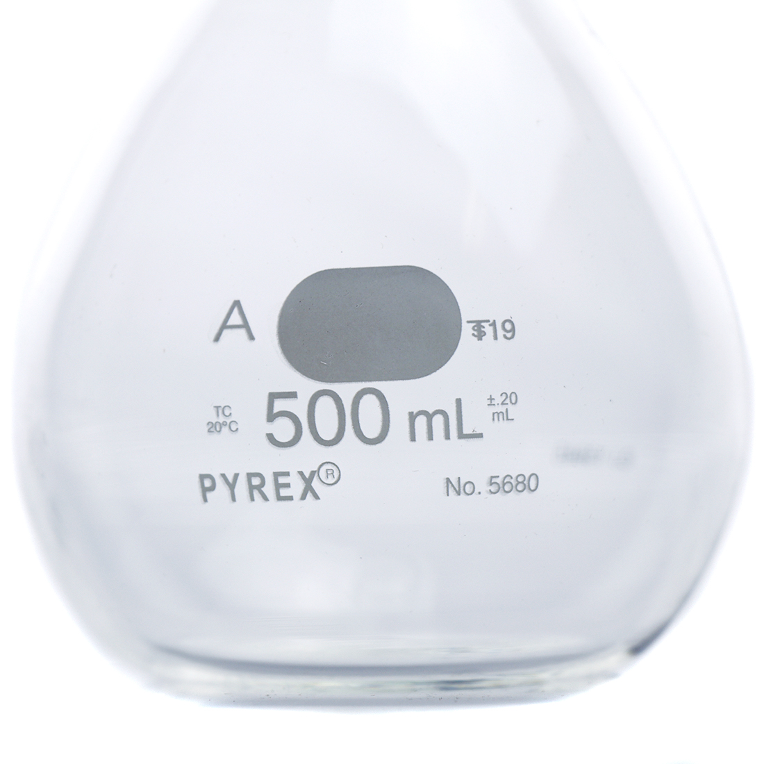 Marcas grabadas del matraz volumétrico clase A 500 ml