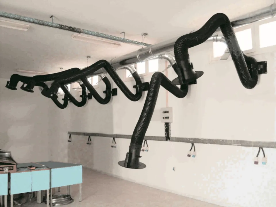 Brazo aspirante flexible vista 5